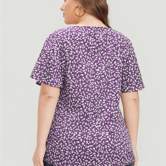 Bloomchic Ditsy Floral Ruffle Sleeve Button Detail Blouse Dark Violet 3X - Picture 2 of 2